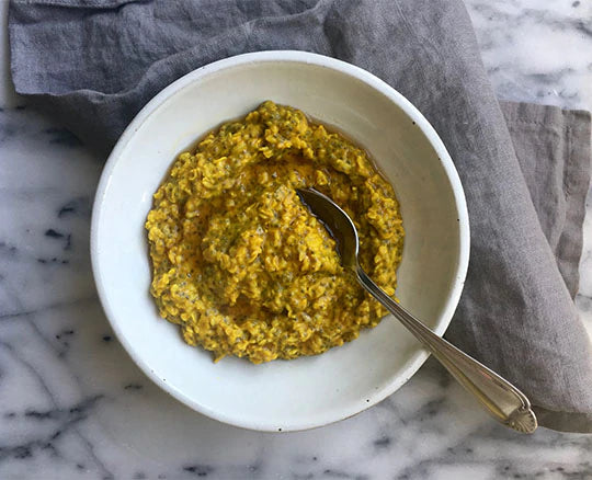Turmeric-Ginger Chia Seed Oatmeal Recipe