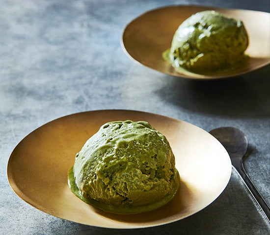 Scoop of Navitas Organics Matcha Powder green tea