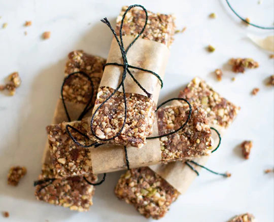 No-Bake Cacao Date Energy Bars Recipe
