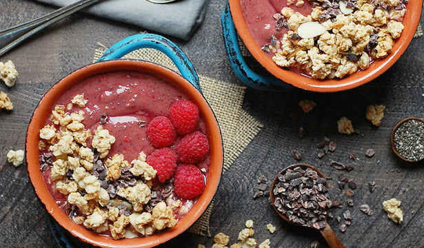 Chocolate Raspberry Smoothie Bowl Recipe