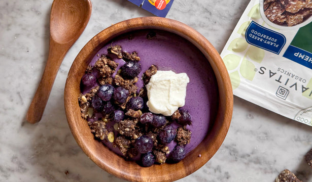 Berry Crumble Smoothie Bowl Recipe